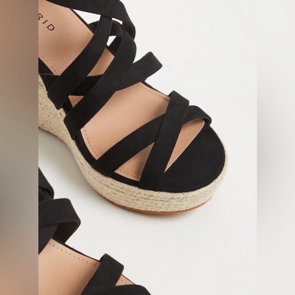 Torrid Black Strappy Wedge Sandals - Picture 6 of 16